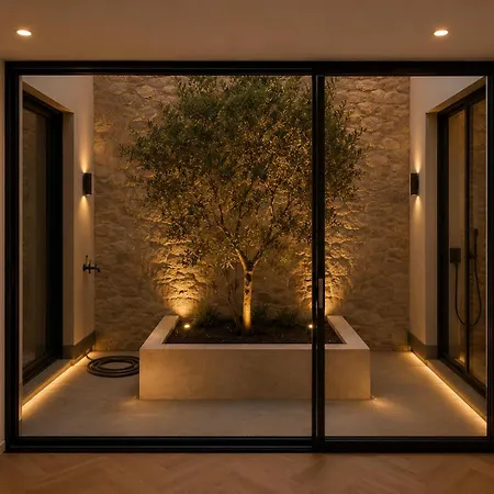 Salvatorehomes - Casa Serenia - Ultra Luxury Duplex In The Heart Of With Dream Garden & Direct Infinity Pool Access Appartamento