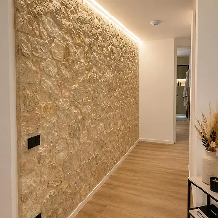 Salvatorehomes - Casa Serenia - Ultra Luxury Duplex In The Heart Of With Dream Garden & Direct Infinity Pool Access
