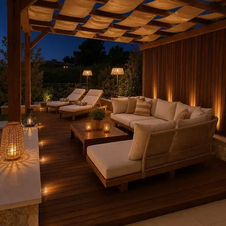 Salvatorehomes - Casa Serenia - Ultra Luxury Duplex In The Heart Of With Dream Garden & Direct Infinity Pool Access Appartamento *